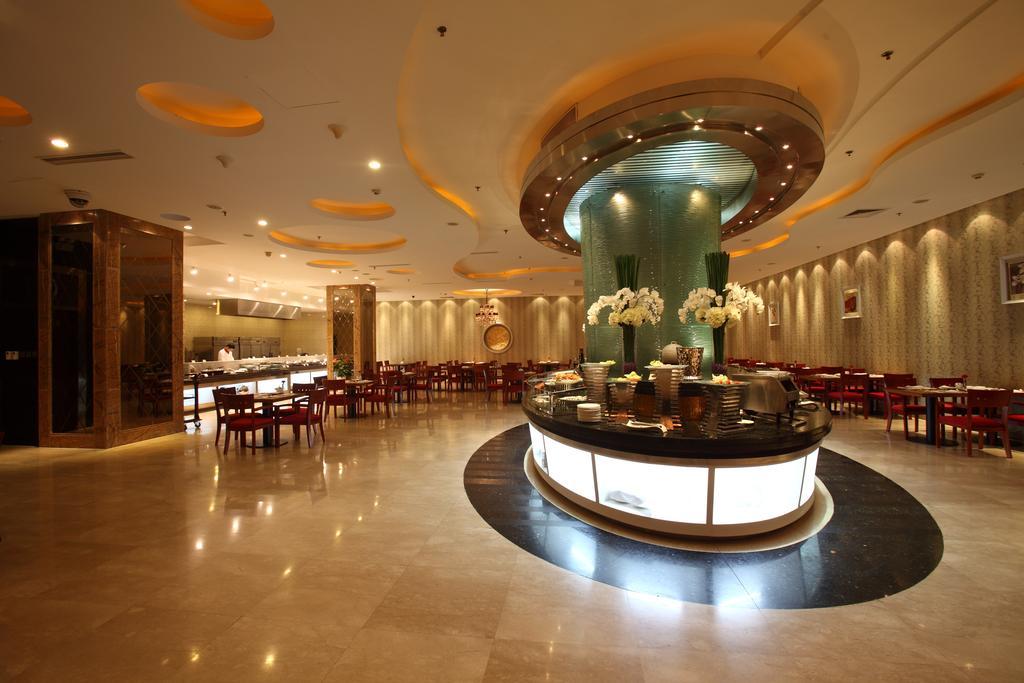 Beijing Wuhuan Hotel Екстер'єр фото