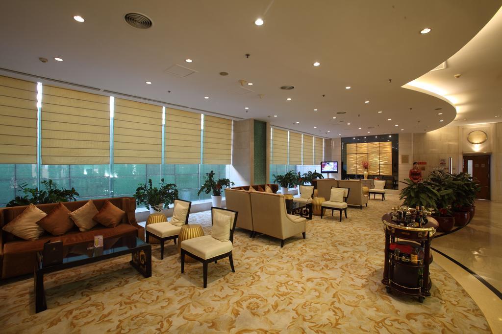 Beijing Wuhuan Hotel Екстер'єр фото